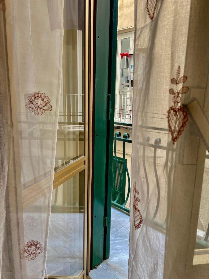 Blessingnarrowstreet95 Apartment Napoli Ngoại thất bức ảnh